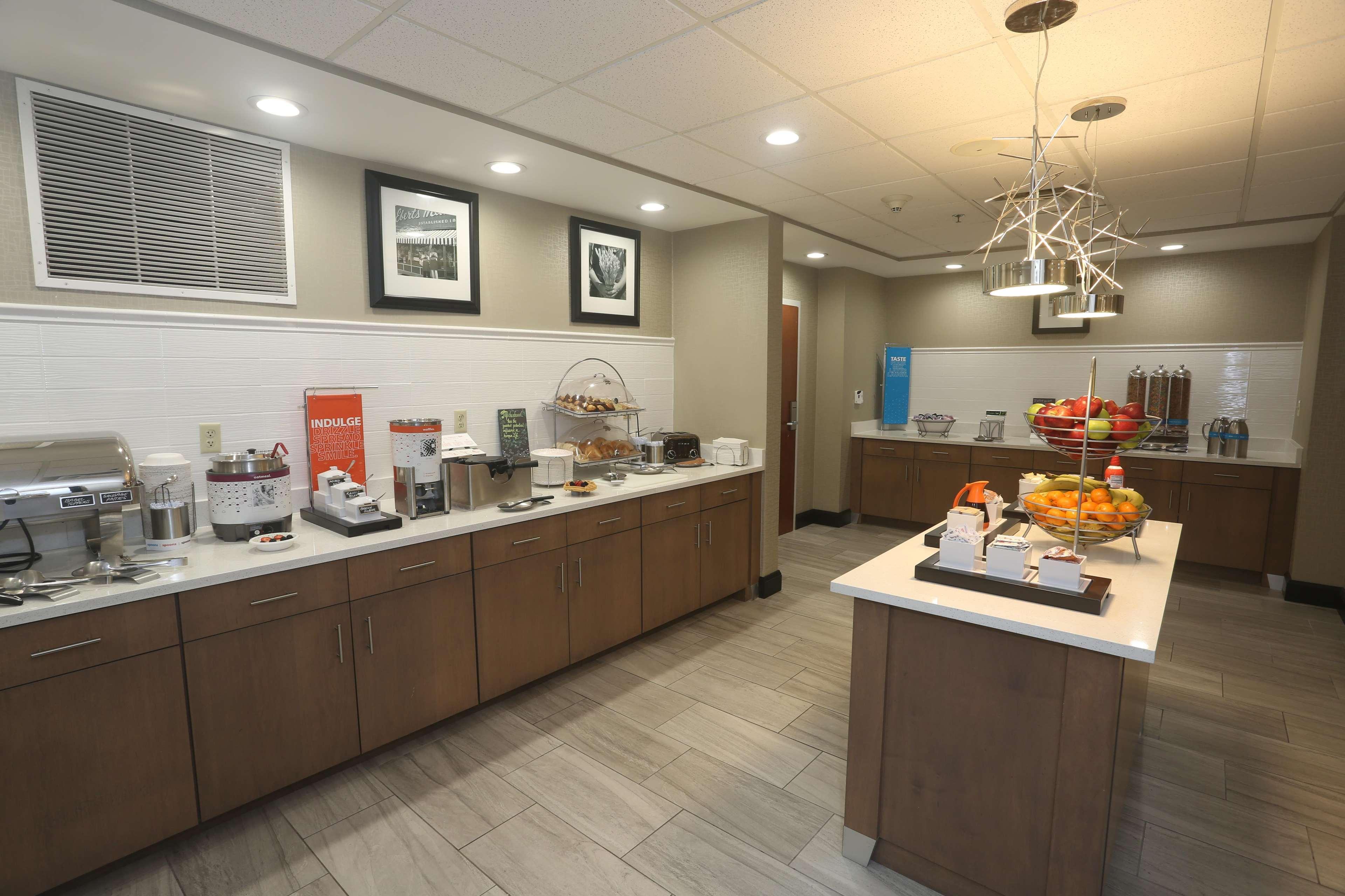 Hampton Inn Owego Exteriér fotografie