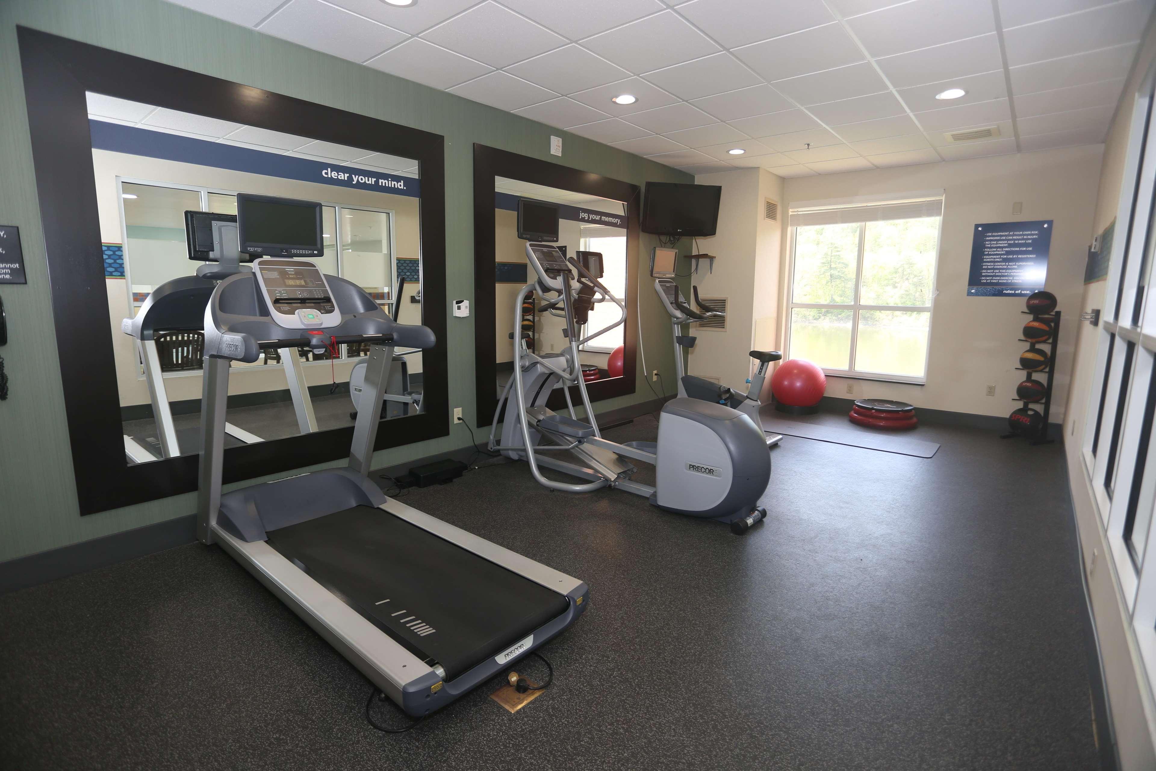 Hampton Inn Owego Exteriér fotografie